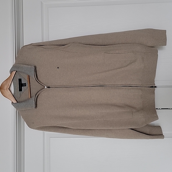 Tommy Hilfiger Men's Zip Sweater - Picture 3 of 6